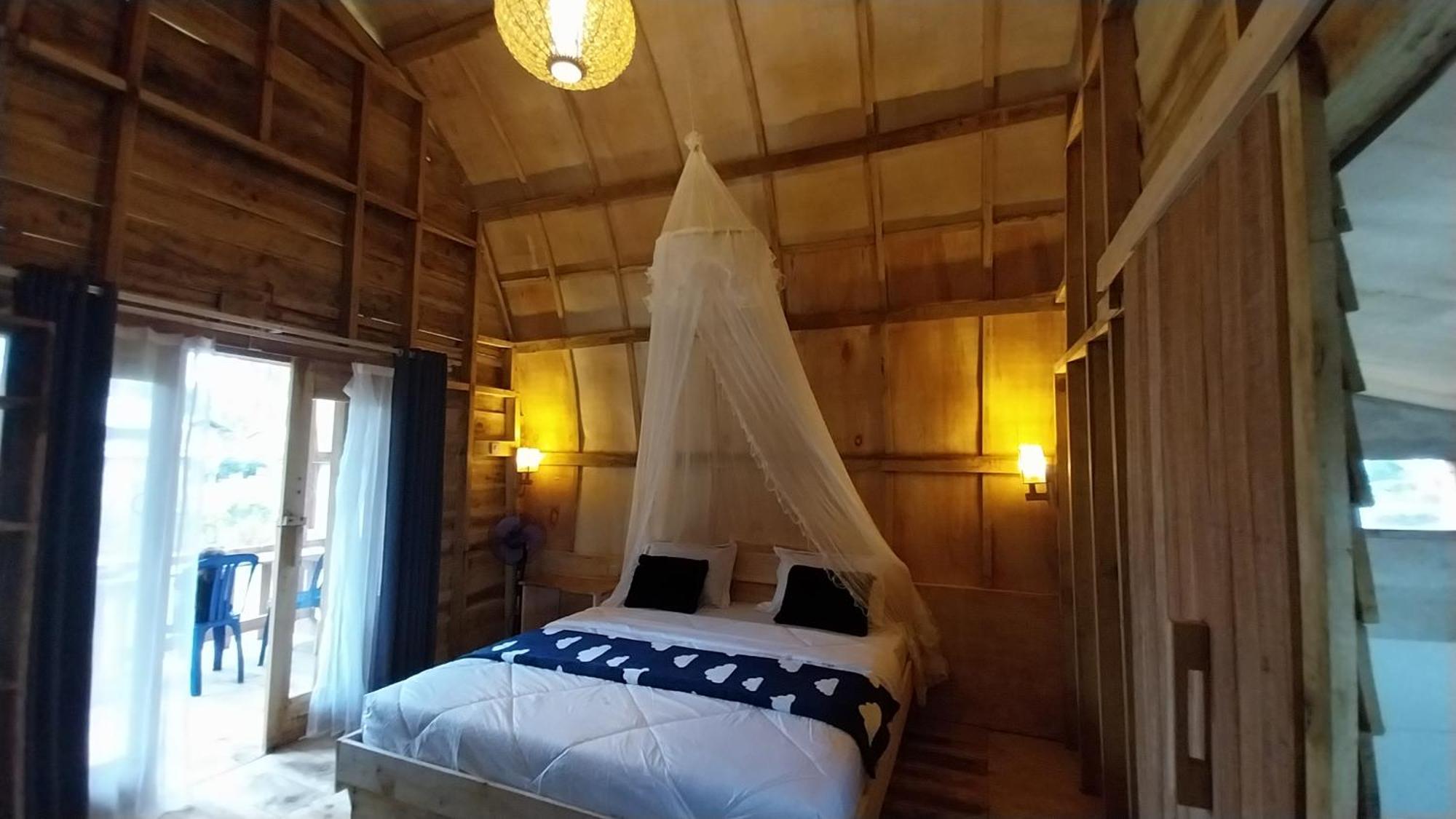 Raturinjani Homestay Selong 외부 사진