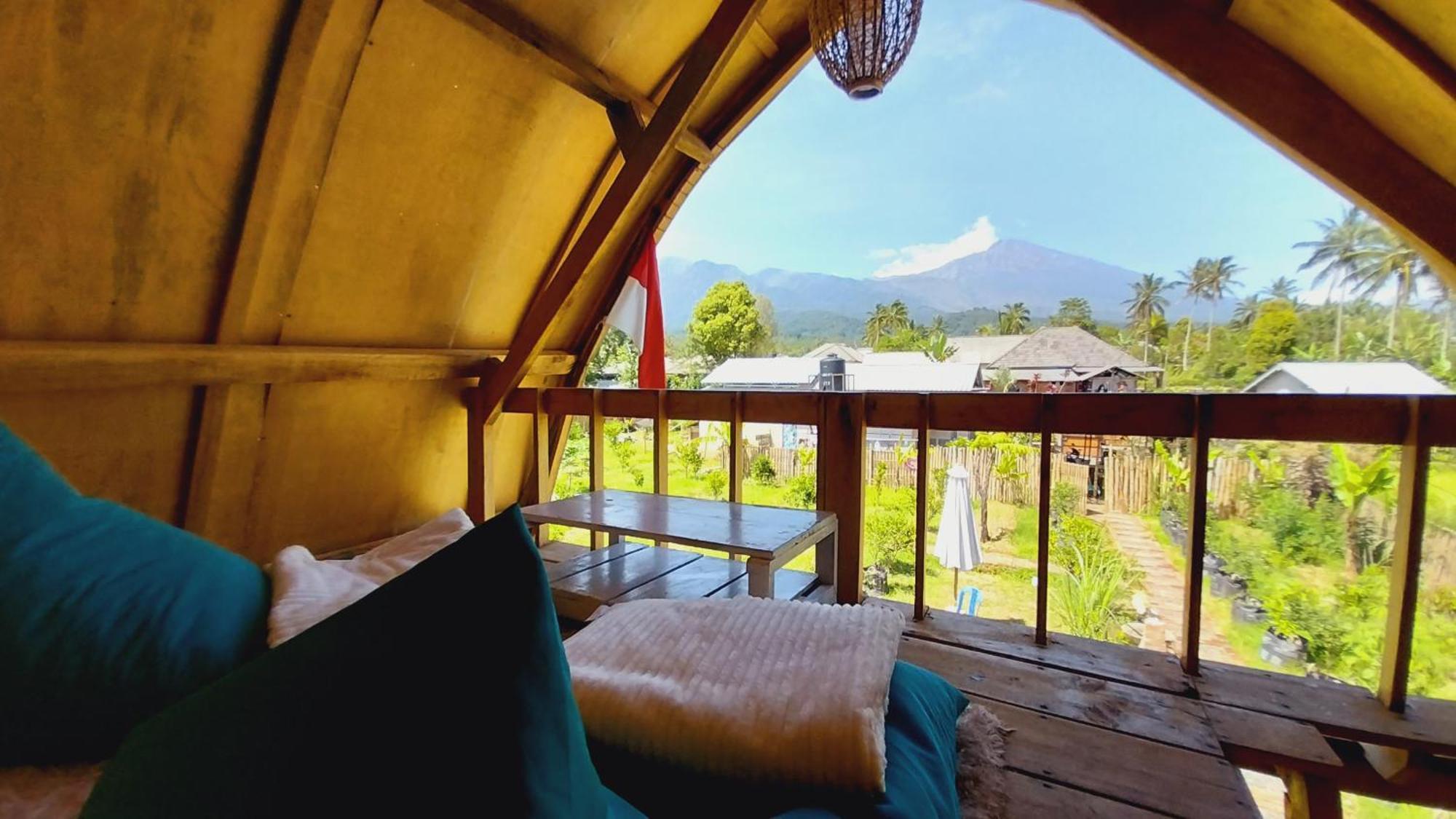 Raturinjani Homestay Selong 외부 사진