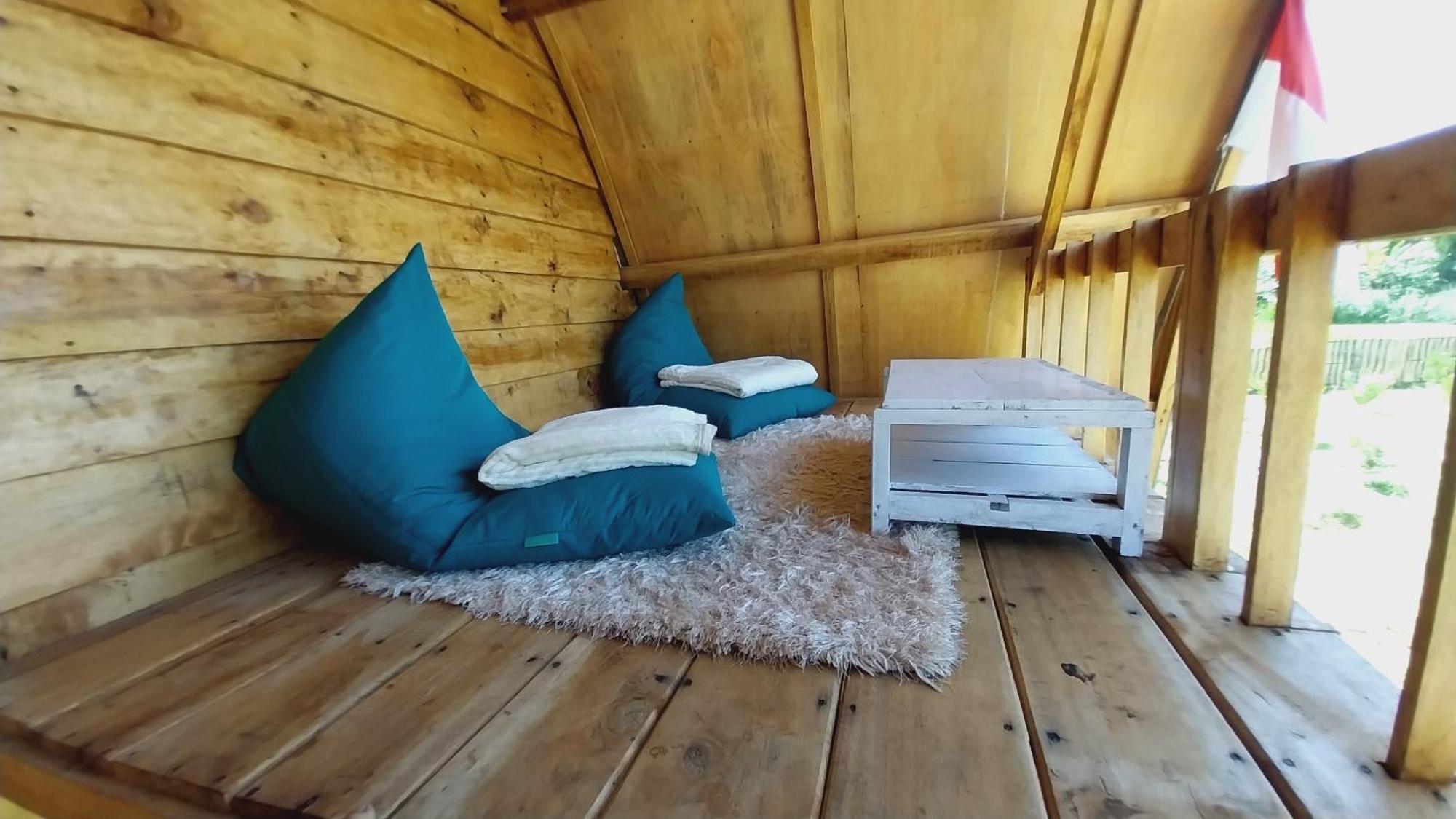 Raturinjani Homestay Selong 외부 사진
