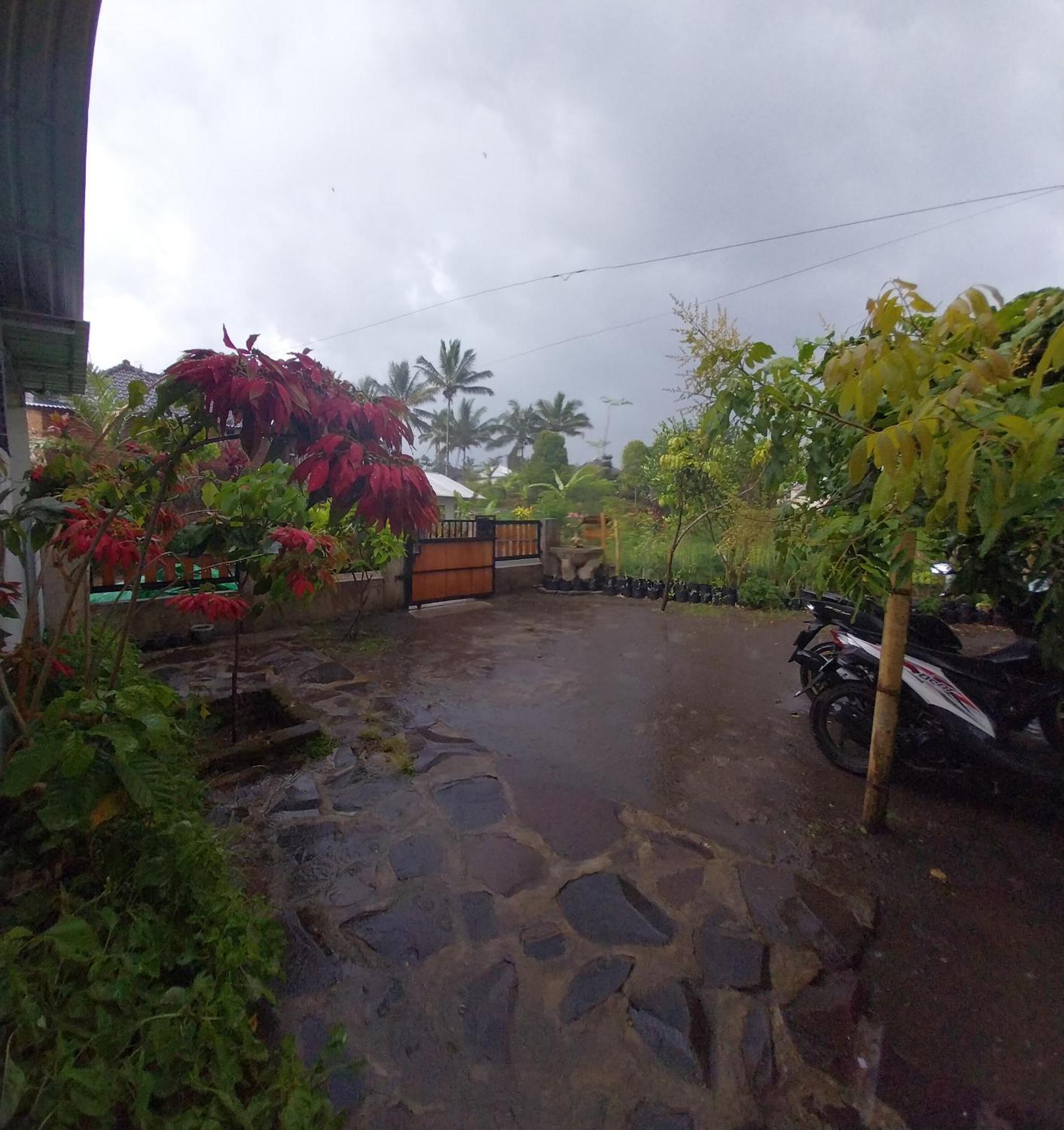 Raturinjani Homestay Selong 외부 사진