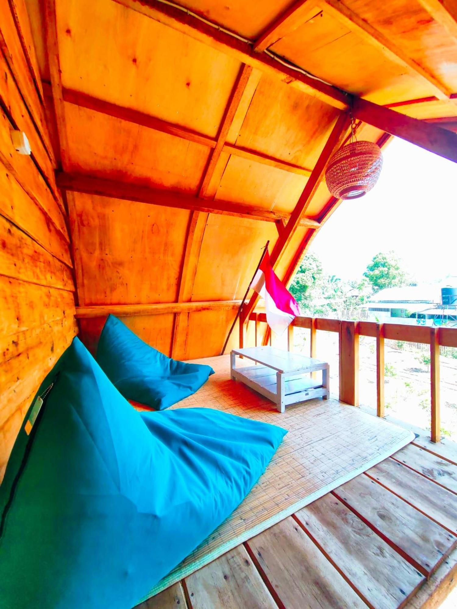 Raturinjani Homestay Selong 외부 사진
