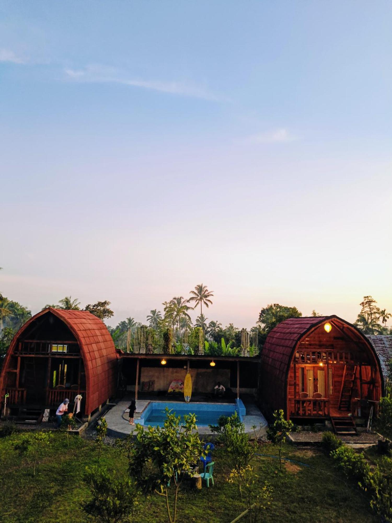Raturinjani Homestay Selong 외부 사진