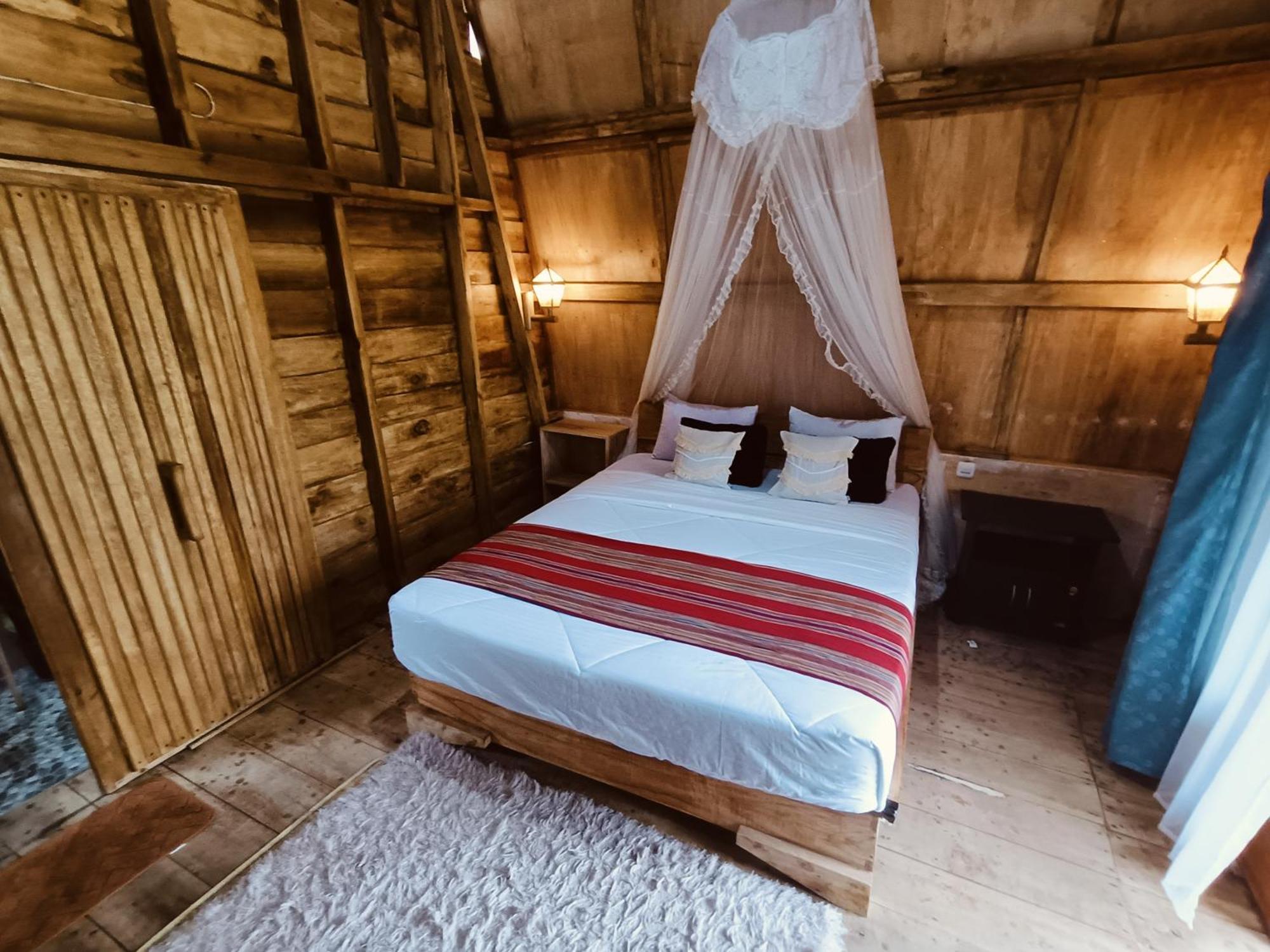 Raturinjani Homestay Selong 외부 사진