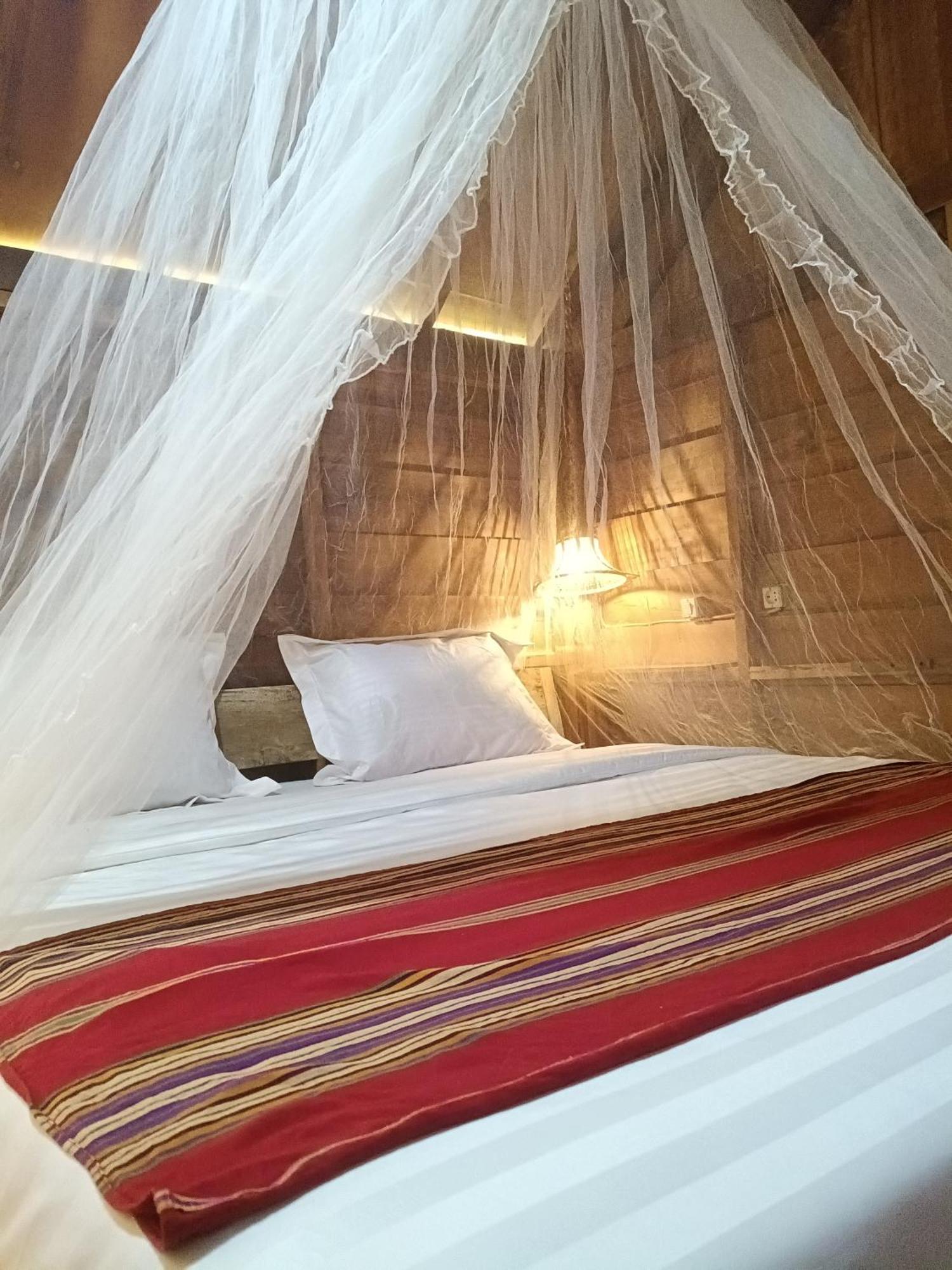 Raturinjani Homestay Selong 외부 사진